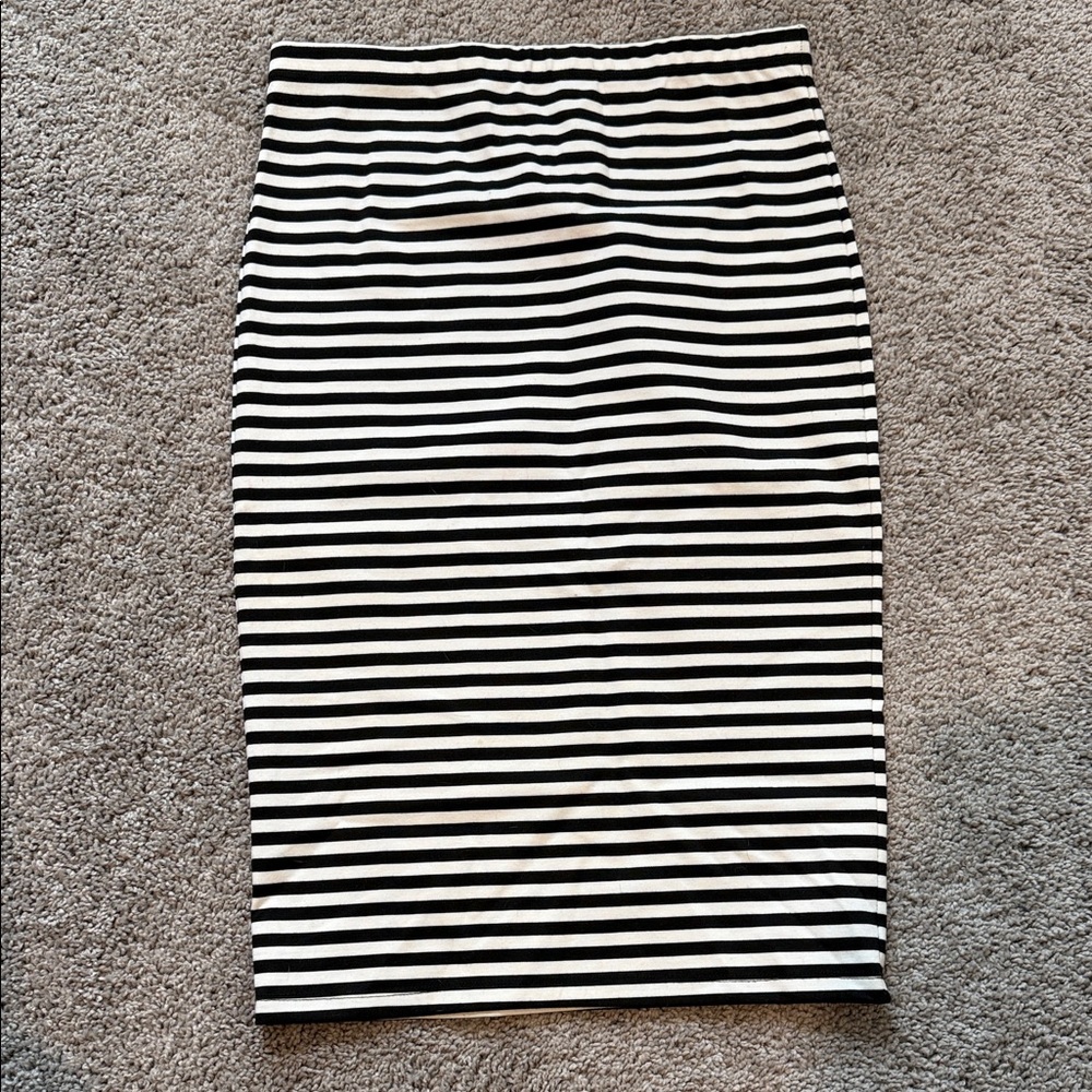 Brooklyn Industries Black & White Striped Pencil Skirt